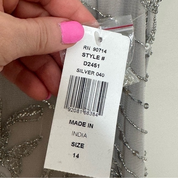 NWT Pisarro Nights Size 14 Silver Embellished Chiffon Gown - Picture 11 of 12